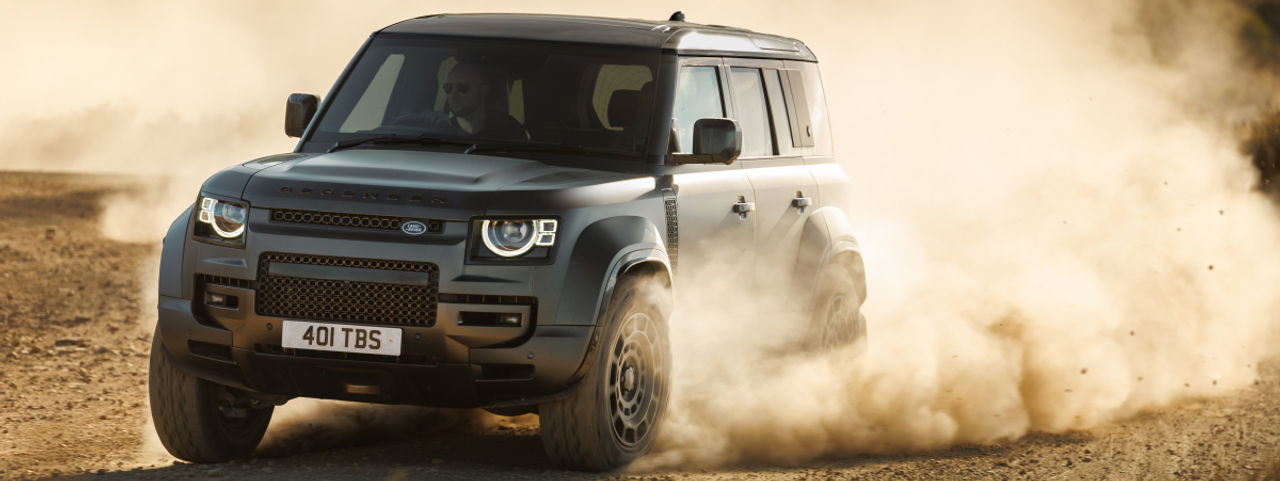 Defender to take on Dakar in 2026