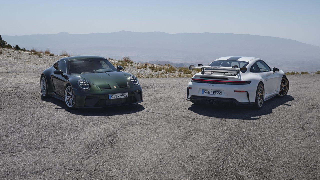 Porsche unveil new GT3 as the model turns 25