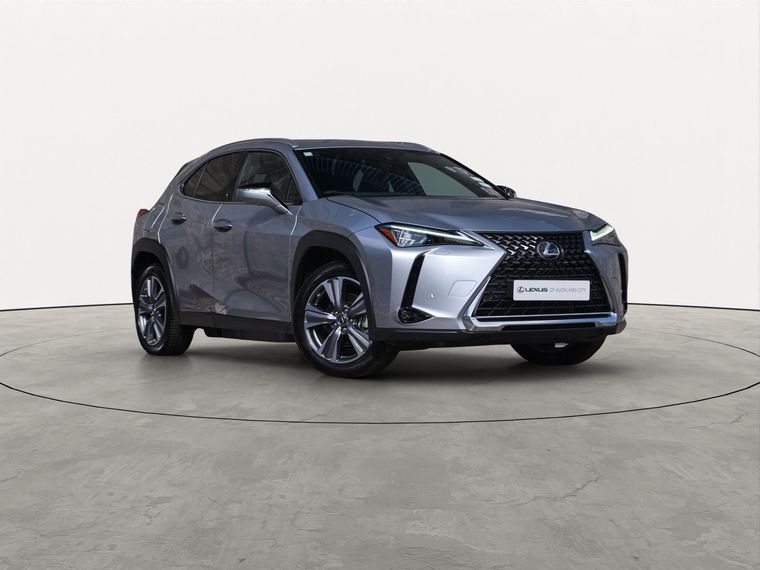 Lexus UX 300e Limited