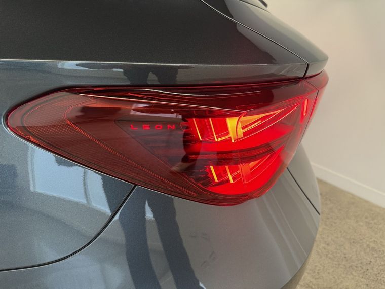 CUPRA Leon V Sportstourer 1.5P