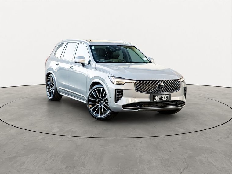 Volvo XC90 B5 AWD Ultra Bright (2025.5)