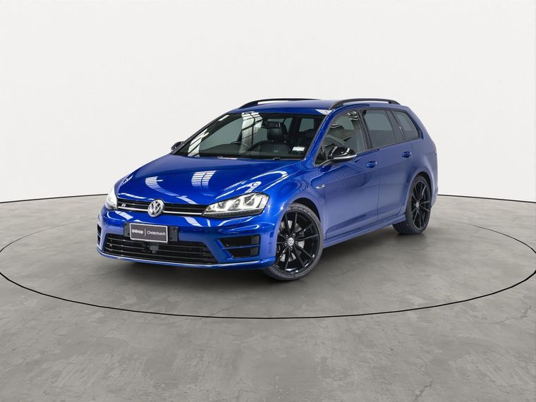 Volkswagen Golf Wolfsburg Edition R 221kW 2.0P/4WD/6AT