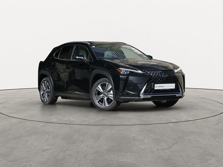 Lexus UX 300e Limited