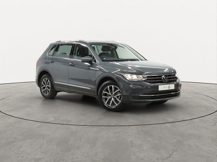 Volkswagen Tiguan TSI Life 2WD