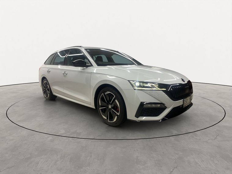 Skoda Octavia Wagon Rs Tsi 180Kw