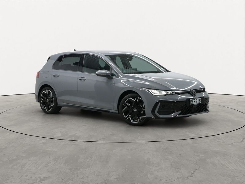 Volkswagen Golf R-Line