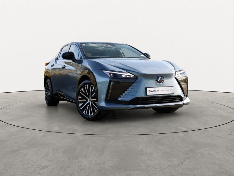 Lexus RZ 450e Dynamic