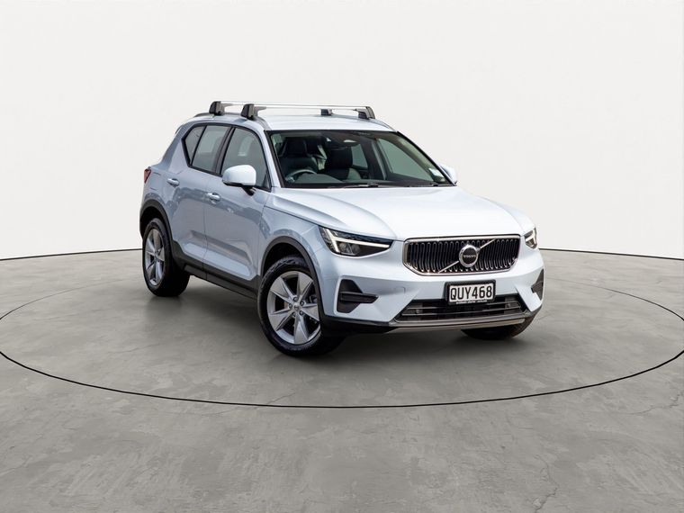 Volvo XC40 B4 FWD Plus