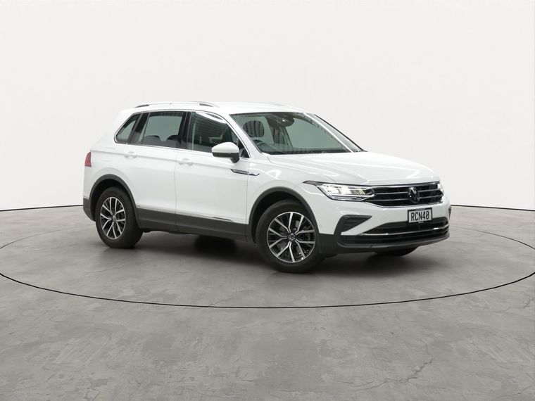 Volkswagen Tiguan TSI Life 2WD