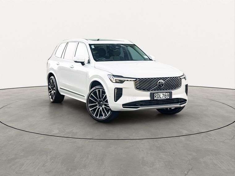 Volvo XC90 B5 AWD Ultra Bright (2025.5)