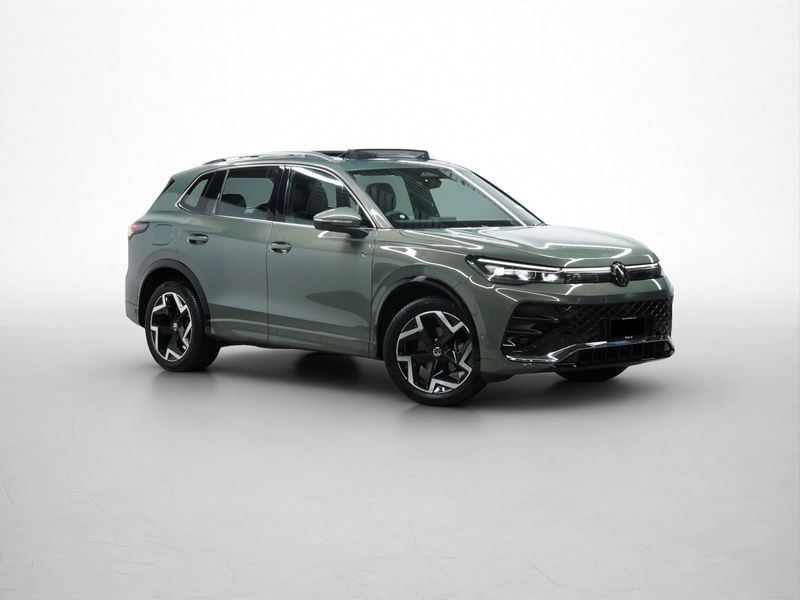 Volkswagen Tiguan R-Line 2WD