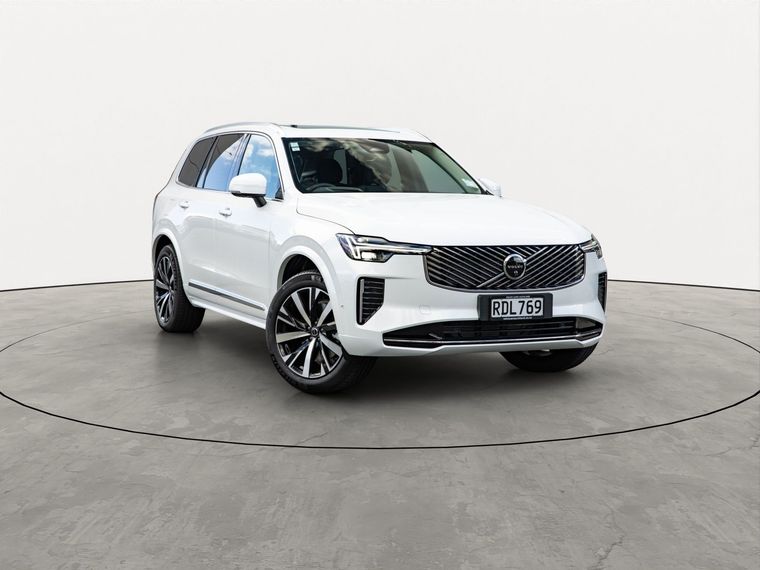 Volvo XC90 B5 AWD Ultra Bright (2025.5)
