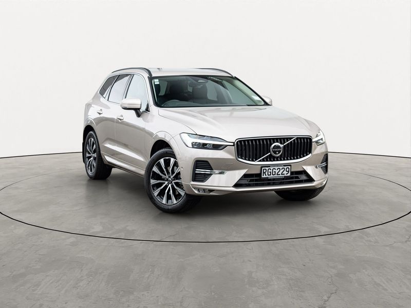 Volvo XC60 B5 AWD Plus
