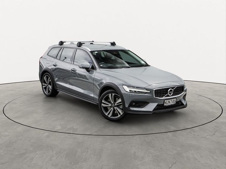 Volvo V60 Cross Country B5 AWD