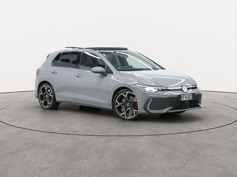 Volkswagen Golf GTI Touring