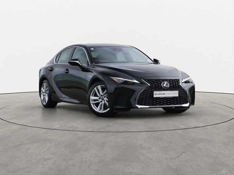 Lexus IS 300H Premium RWD