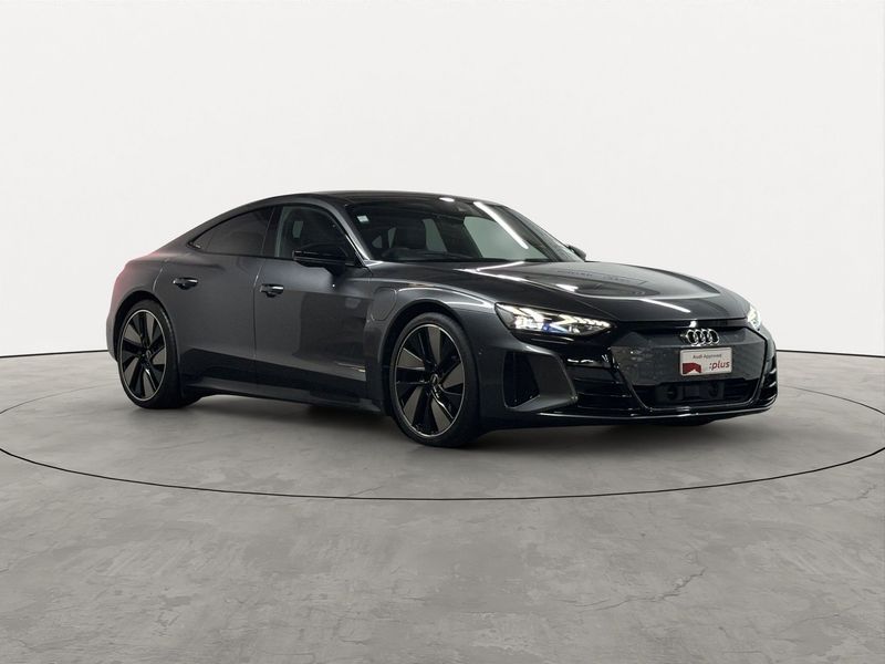 Audi e-tron ET GT quattro