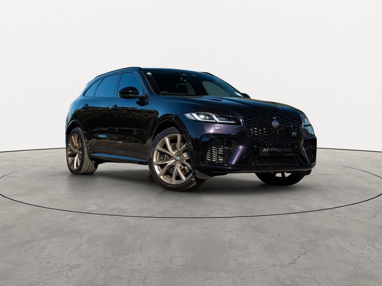 Jaguar F-Pace SVR 1988