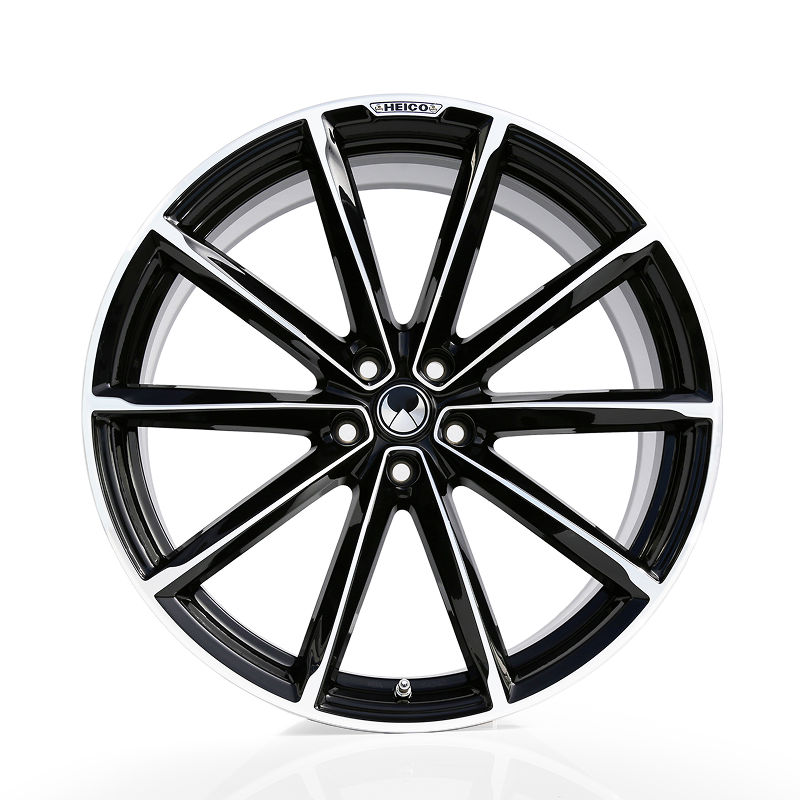 Lynk & Co 02