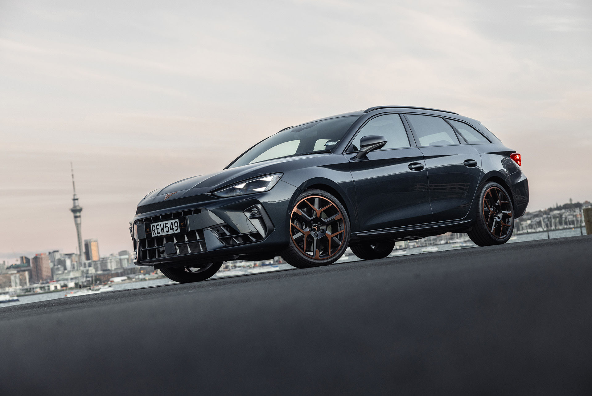 Leon sportstourer exterior shot