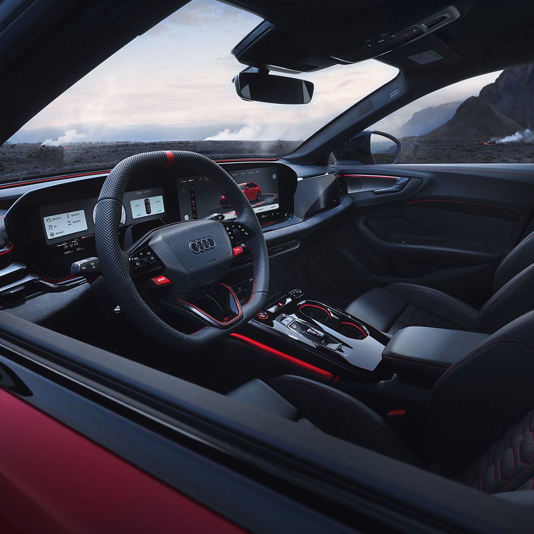 Audi RS 5 Avant interior
