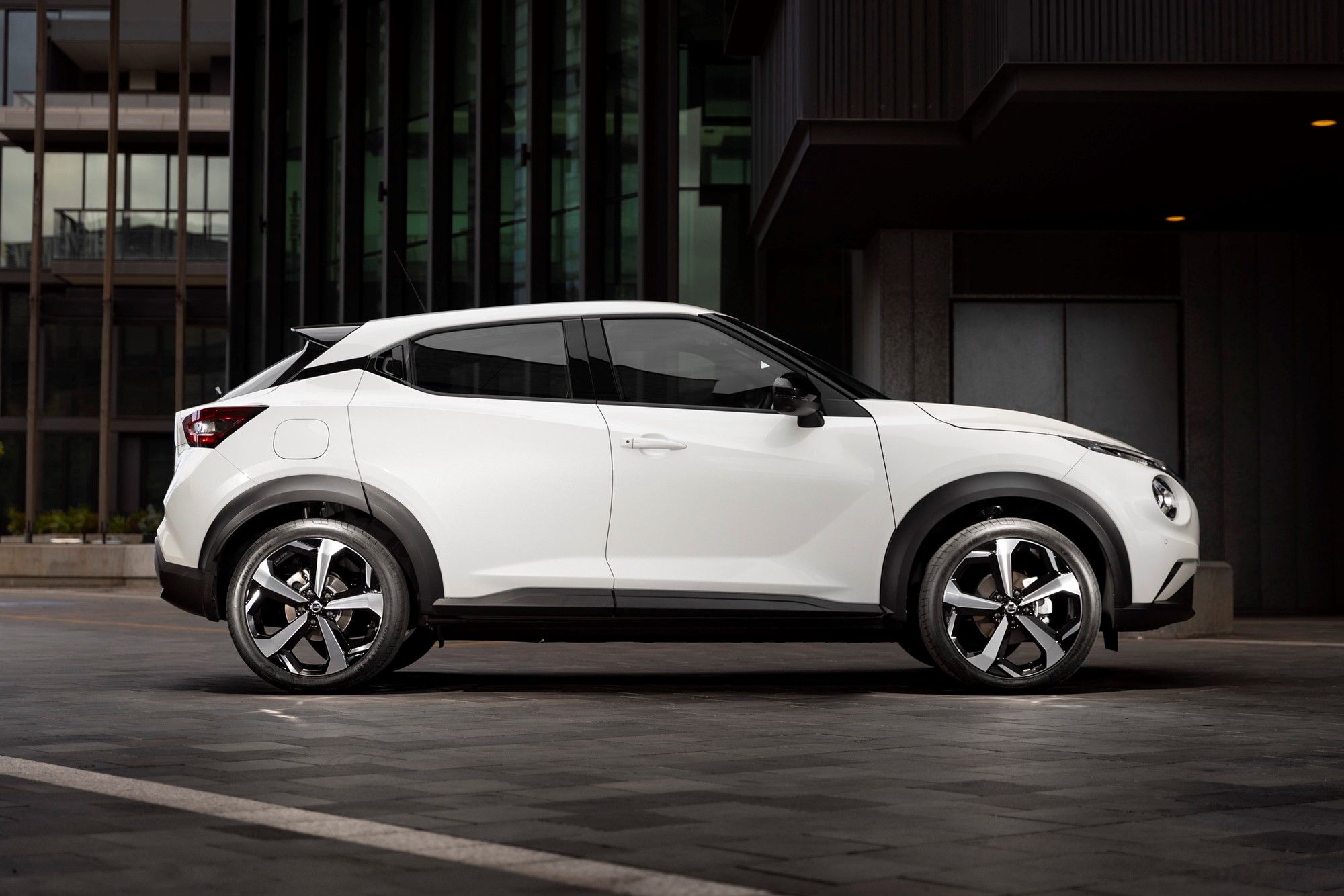 The New Nissan Juke White Side View