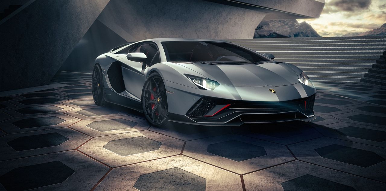 The Final V12 Lamborghini Aventador 
