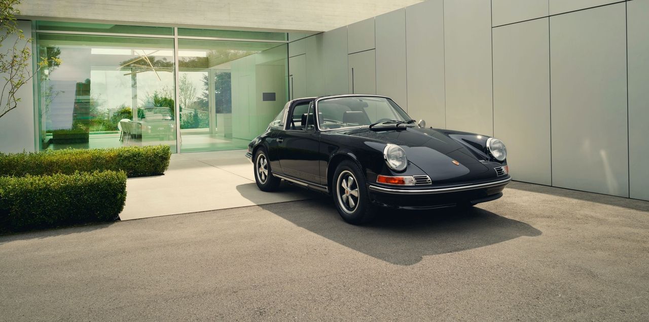Porsche Design | 911 S 2.4 Targa rebuild