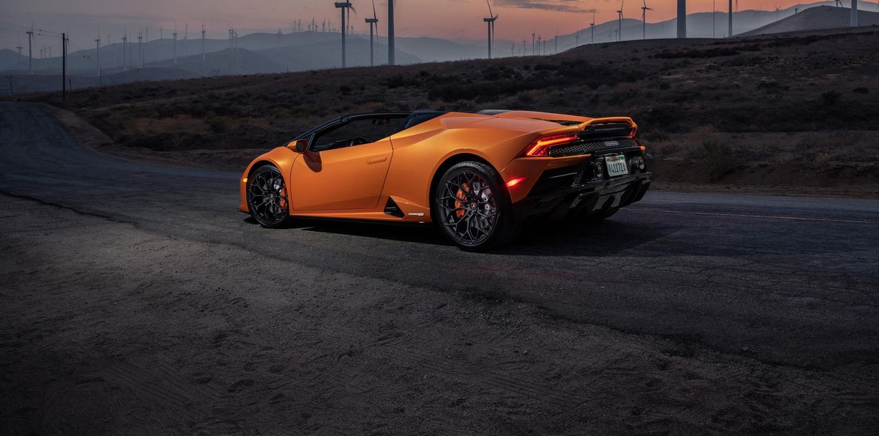 Huracán EVO RWD Spyder Wins Convertible of the Year
