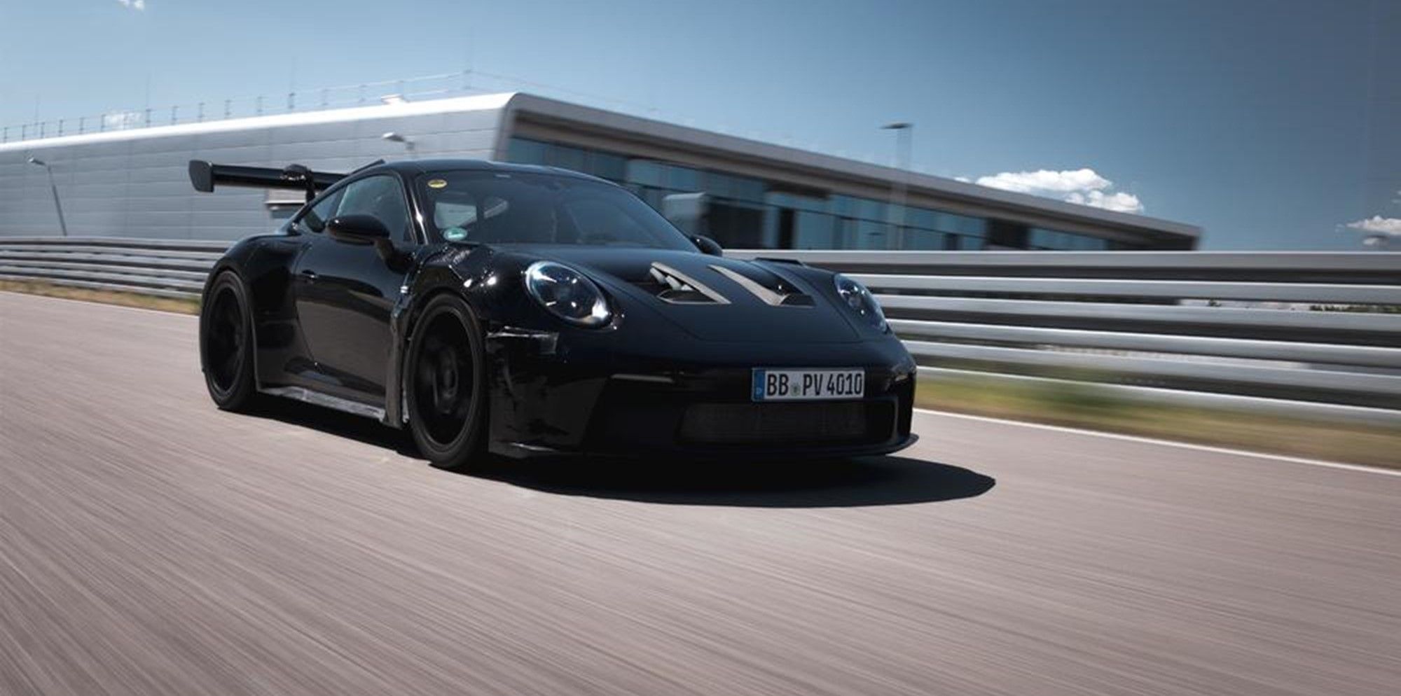 The new Porsche 911 GT3 RS is in the starting blocks