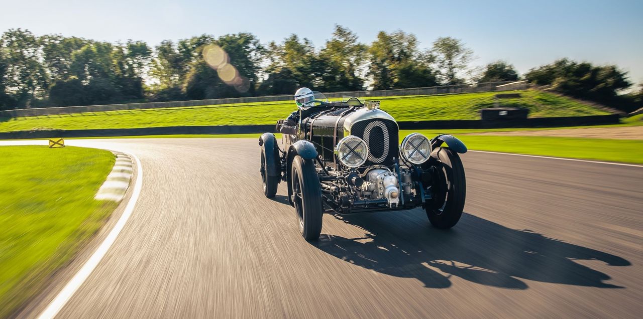 Bentley Blower returns to racing
