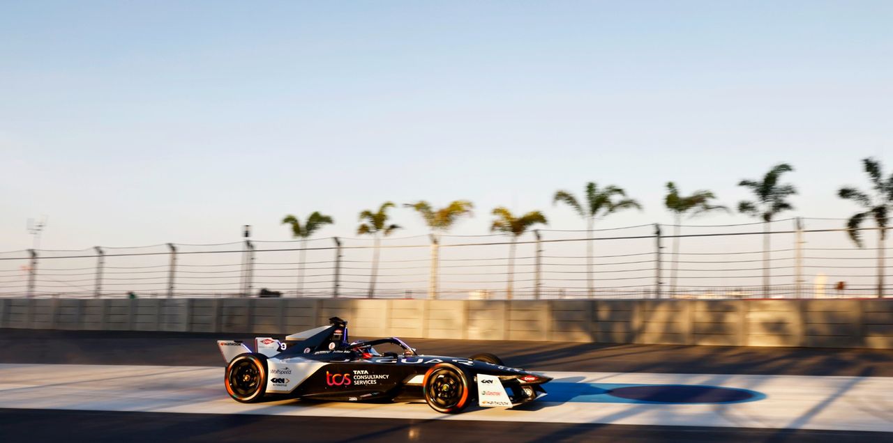 Highs and lows for Mitch Evans in Hyderabad