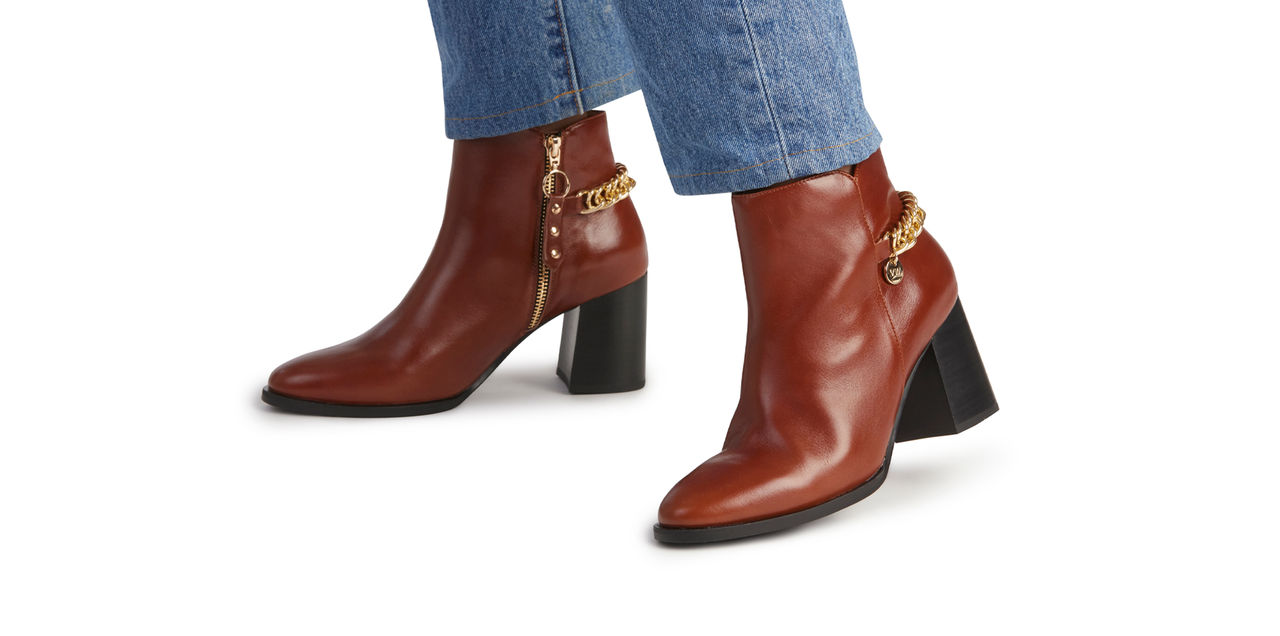 Kathryn Wilson’s Autumn Winter collection