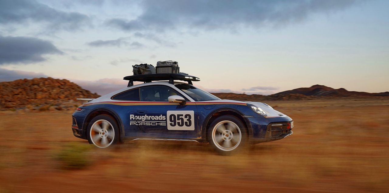 Porsche Reveals Retro Rally Inspired 911 Dakar