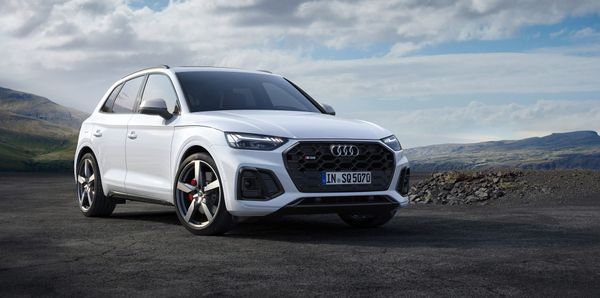Sharper, sportier, and more efficient. Introducing the new generation Audi SQ5 TDi