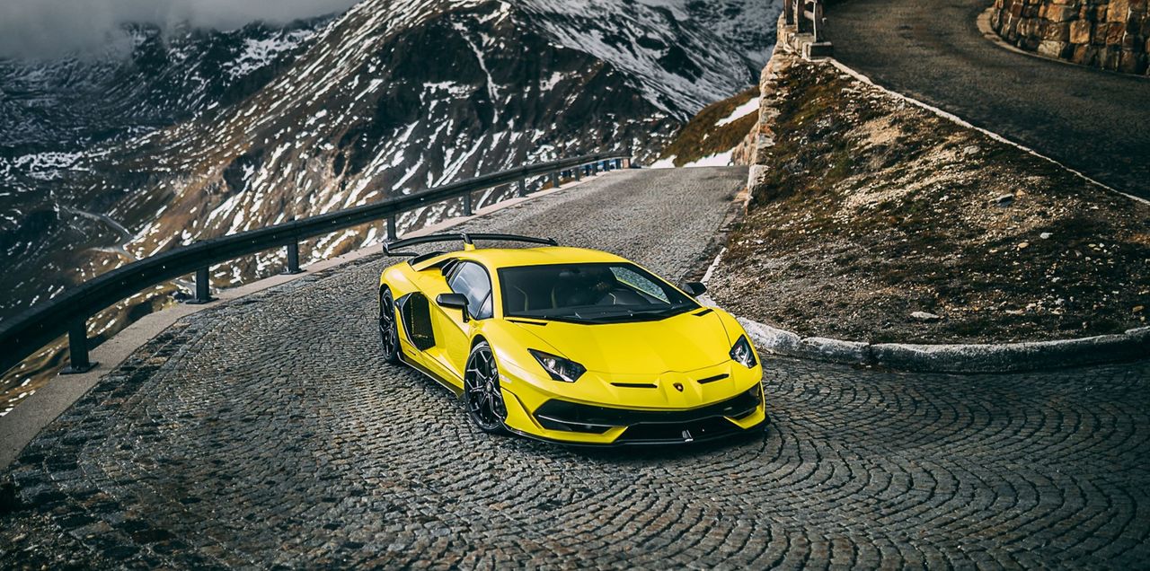 Lamborghini Aventador - Trivia of the 12 