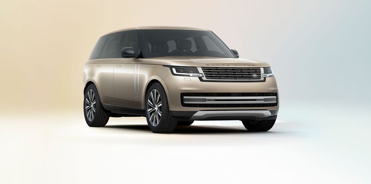 Luxury defining 2022 Range Rover revealed
