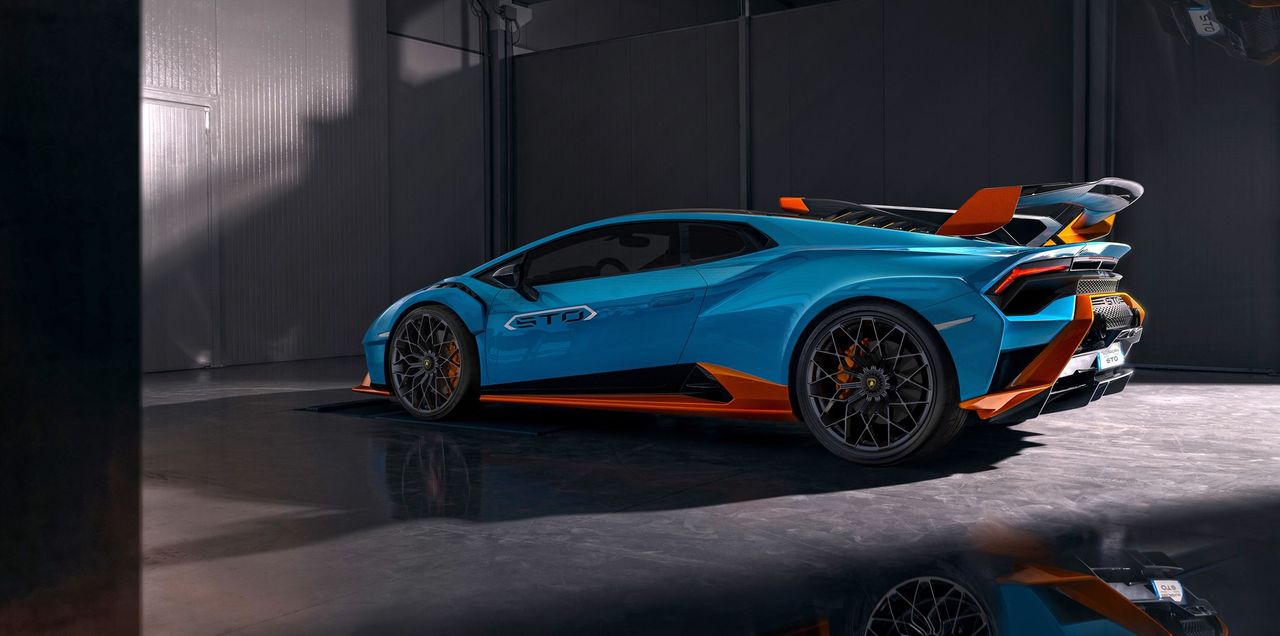 Lamborghini Huracán STO - Virtual Walkaround | GiltrapTV