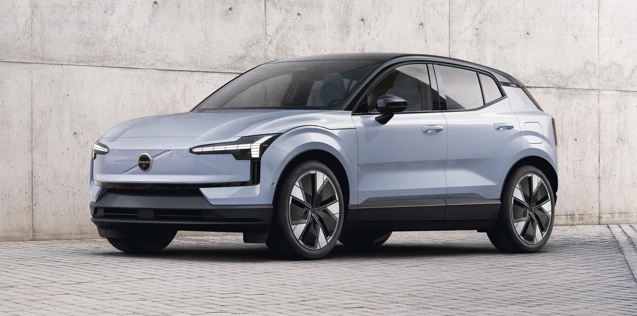 Incoming Volvo EX30 elected Carwow 'Car of the Year' 