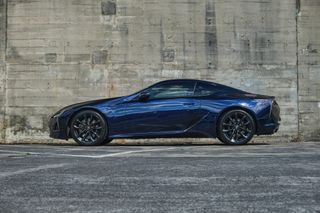Lexus LC 500h Glass Top