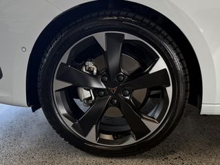 CUPRA Leon V Sportstourer