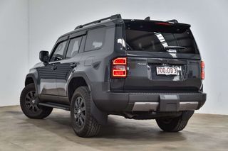 Toyota Landcruiser Prado