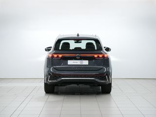 Volkswagen Tiguan R-Line 2WD
