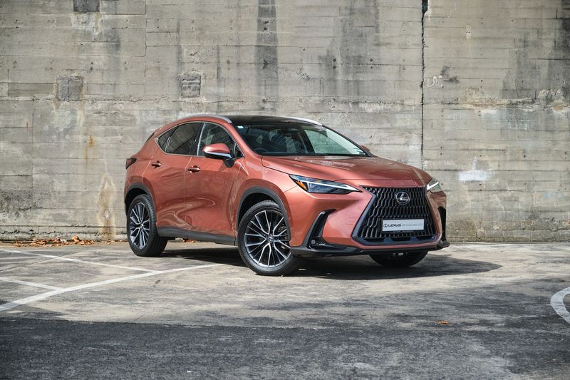 Lexus NX 350h Limited