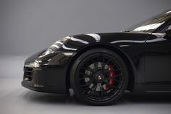 Porsche 911 Carrera GTS
