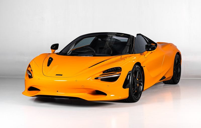 McLaren 750s Spider