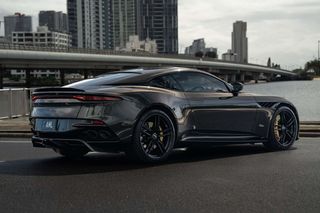 Aston Martin DBS