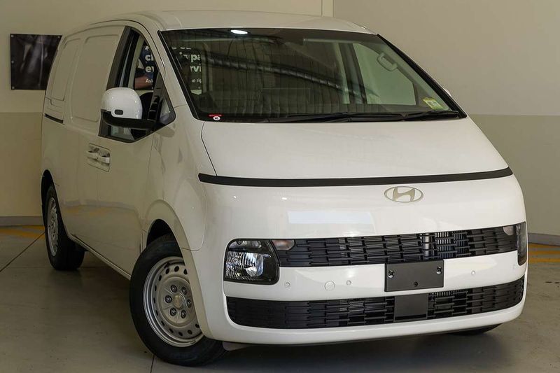 Hyundai STARIA LOAD