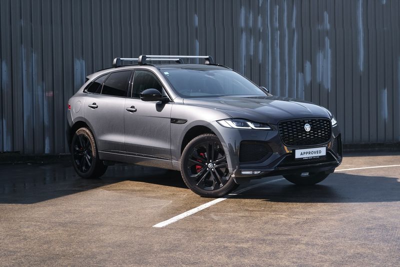 Jaguar F-Pace P250 R-Dynamic SE