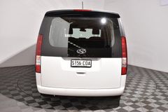 Hyundai STARIA LOAD